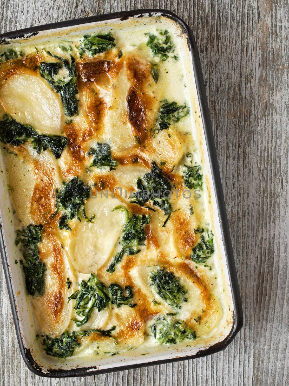 rustic golden spinach potato gratin dauphinois by zkruger