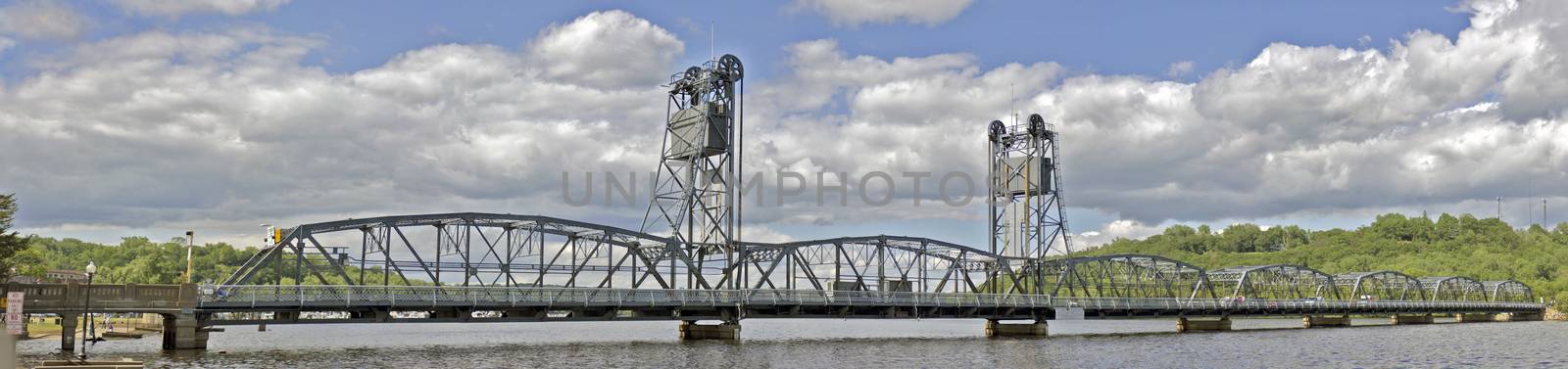 The Stillwater lift bridge, shot in high dynamic range.
