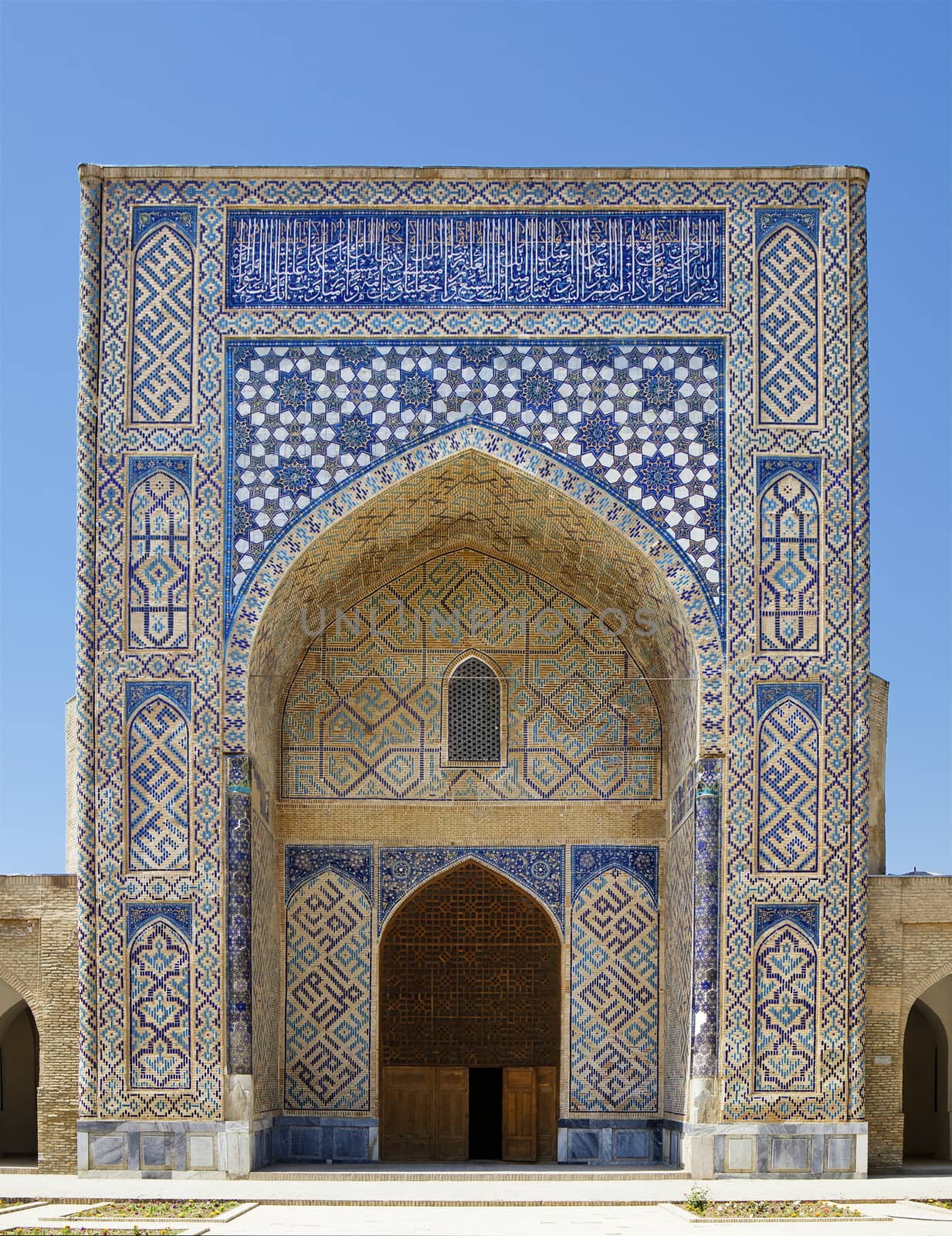 Arch portal of Kok Gumbaz mosque, Shahrisabz, Uzbekistan