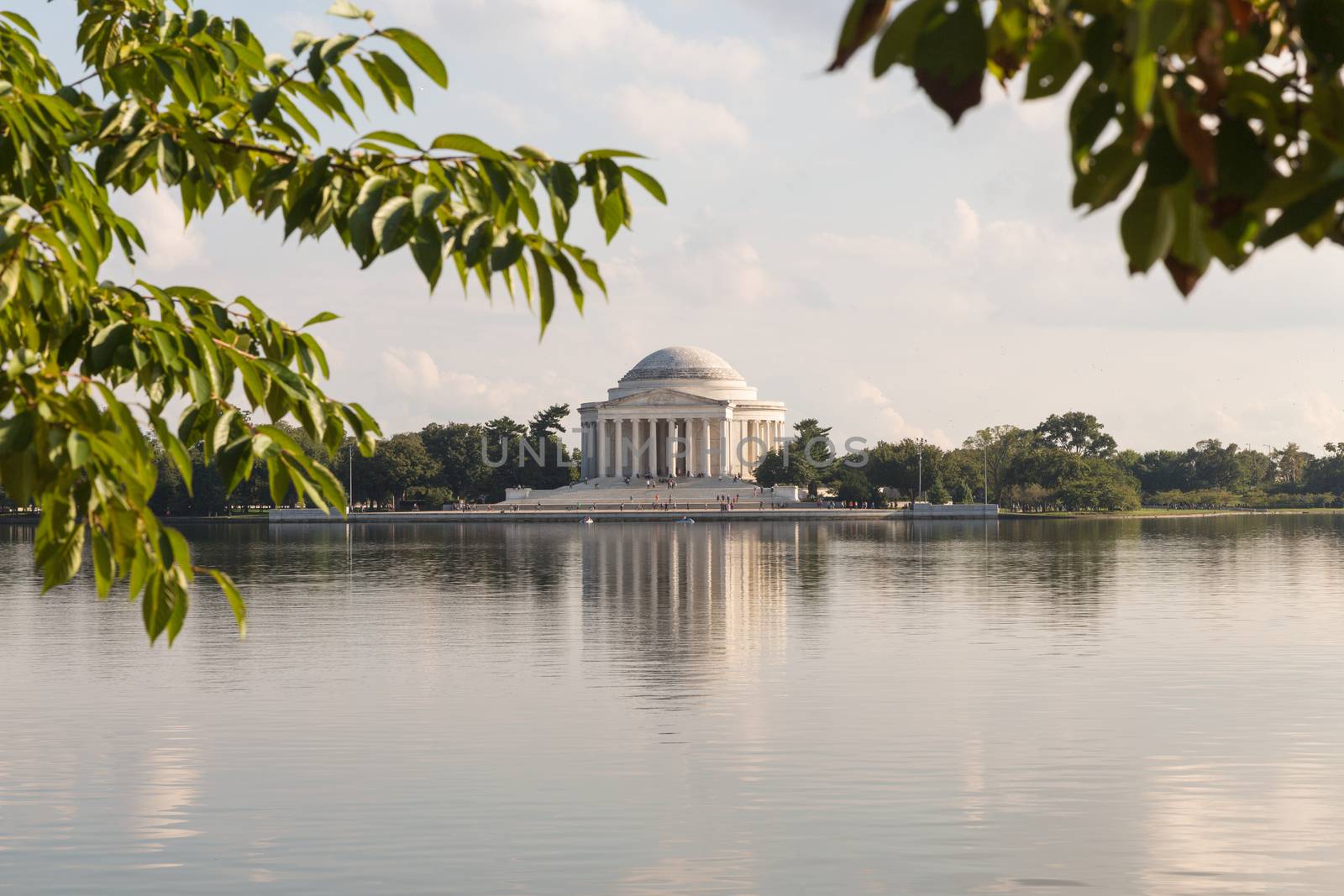 The Thomas Jefferson Memorial by chrisukphoto