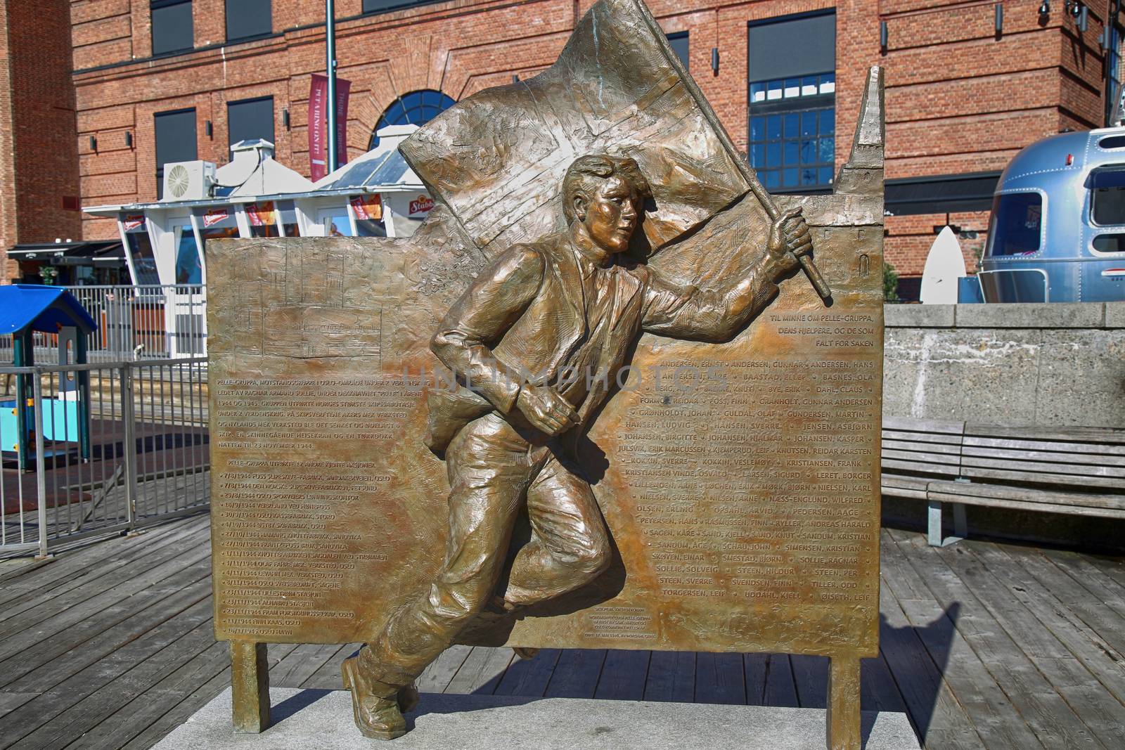 OSLO, NORWAY – AUGUST 17, 2016: Bronze statue, man running wit by vladacanon