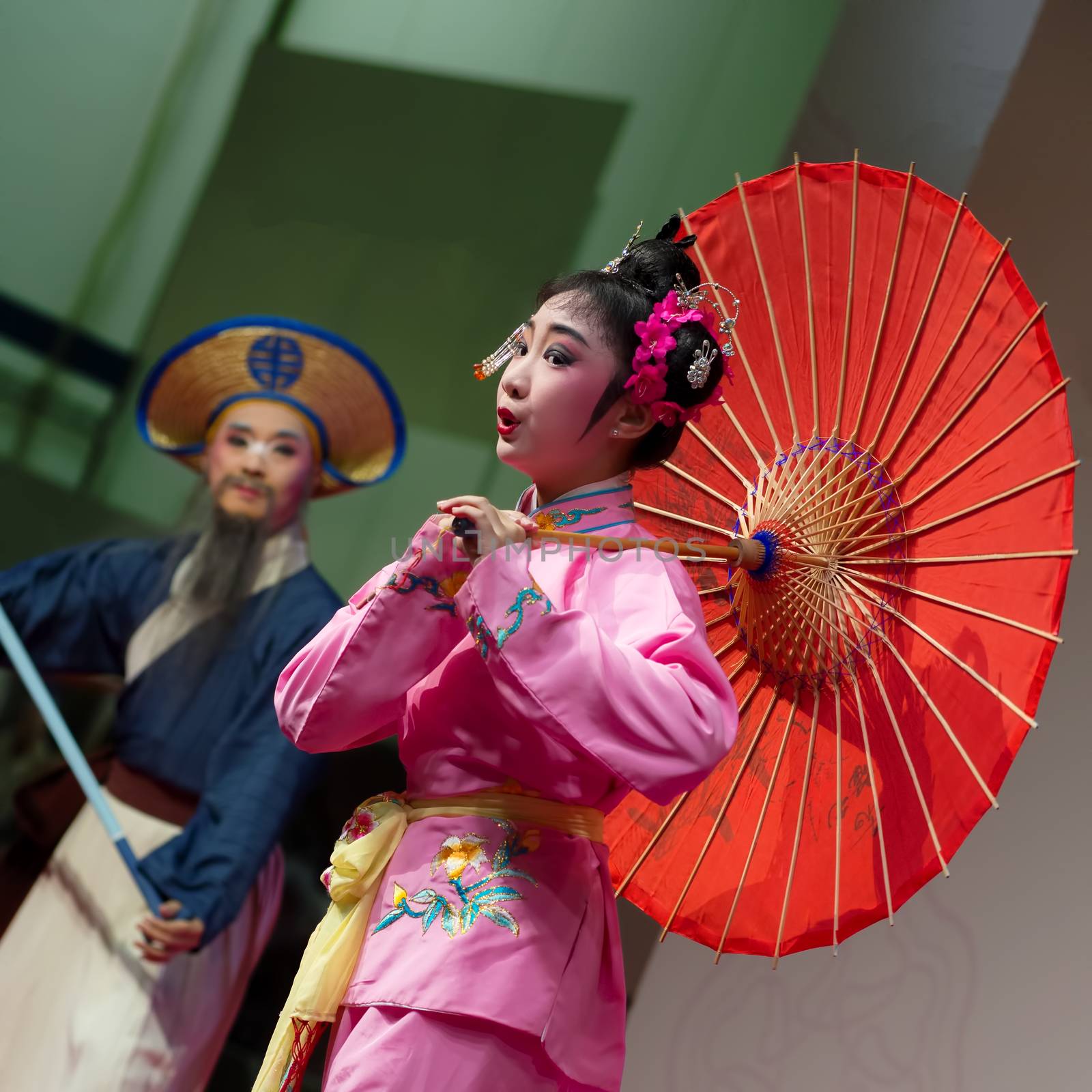 Chinese Opera, Singapore, December 10, 2016.
Chinese opera is a popular form of drama and musical theater in China.
They incorporated various art forms, such as music, song and dance, martial arts, acrobatics, as well as literary art forms to become Chinese opera.