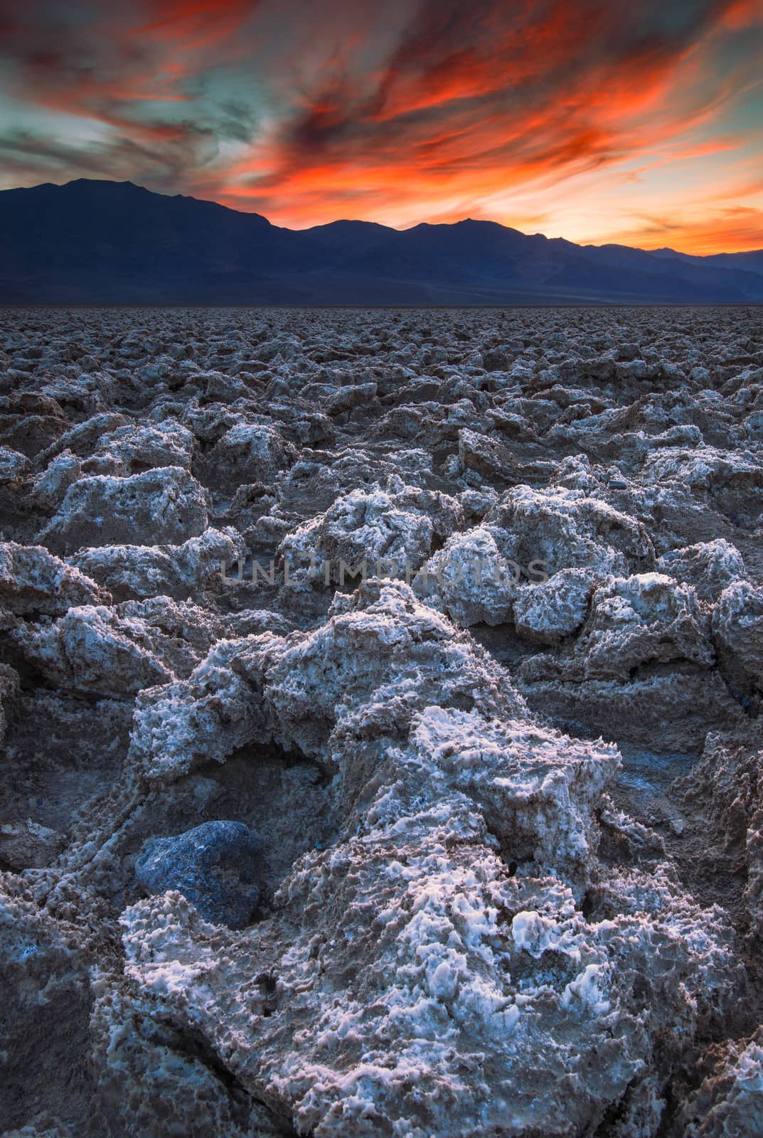 Devil's Golf Course by adonis_abril