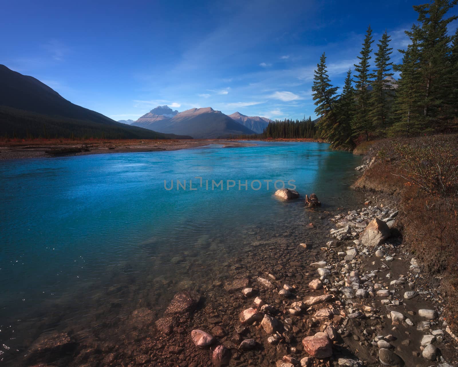 The Bow river is a river that runs along the icefields parkway in Banff, Albert Canada.