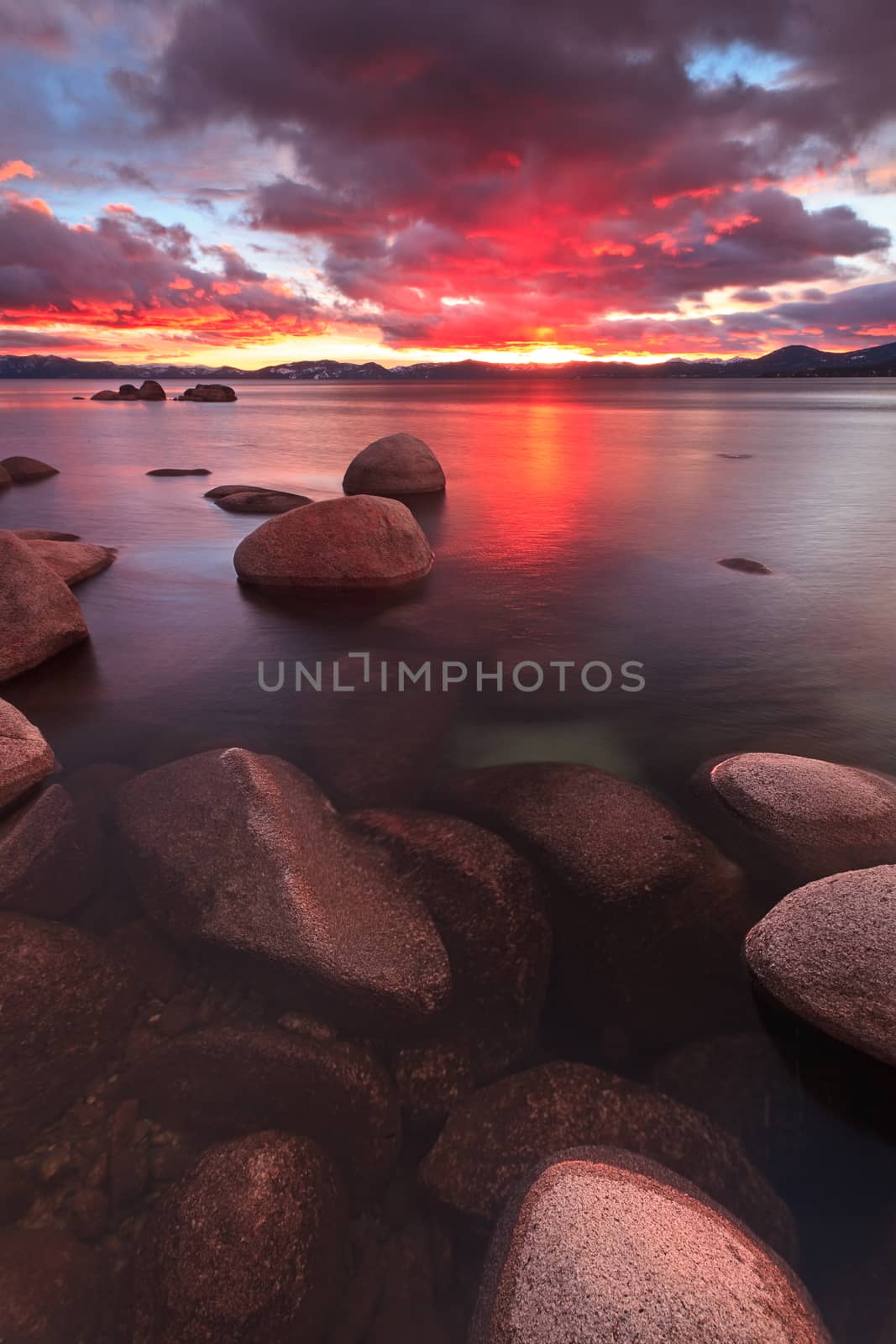 Northe Lake Tahoe Sunset by adonis_abril