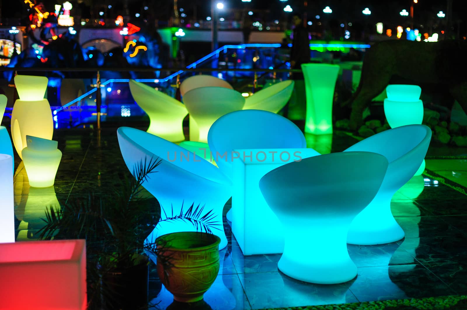 multables in night Cafe in the street