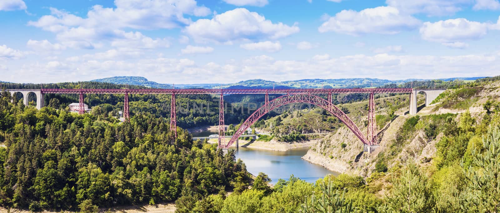 Garabit viaduct over River Truyere by benkrut