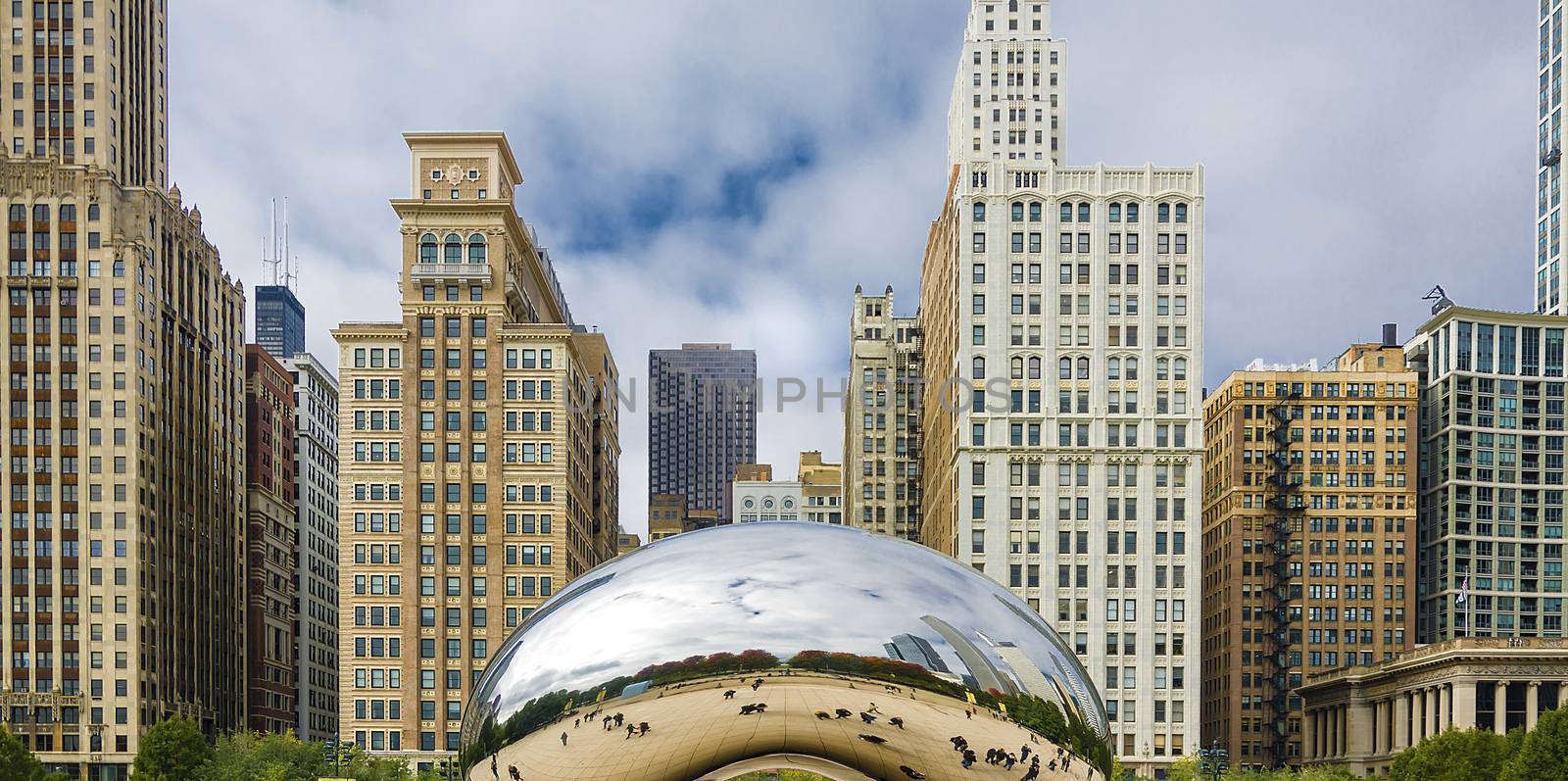 Chicago, IL, USA, october 27, 2016: Cloud Gate in Millennium Park in Chicago. The Cloud Gate is a major tourist attraction and a gate to traditional Chicago Jazz Fest.