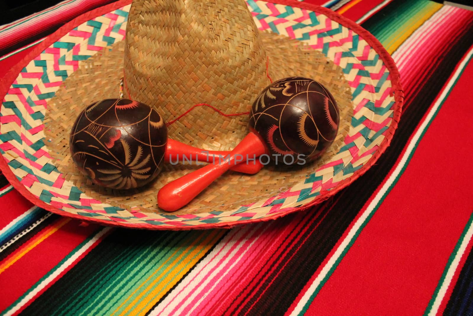 Mexico poncho sombrero maracas background fiesta cinco de mayo decoration bunting  by cheekylorns