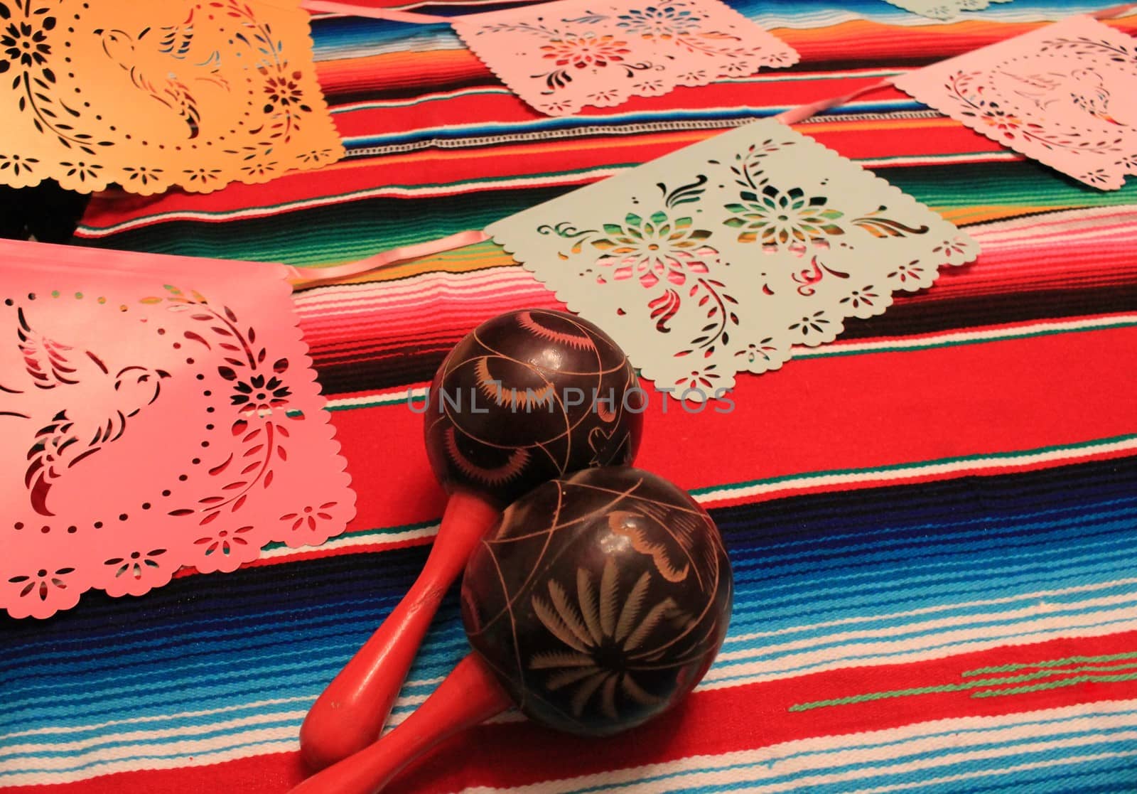 Mexico poncho sombrero maracas background fiesta cinco de mayo decoration bunting  by cheekylorns