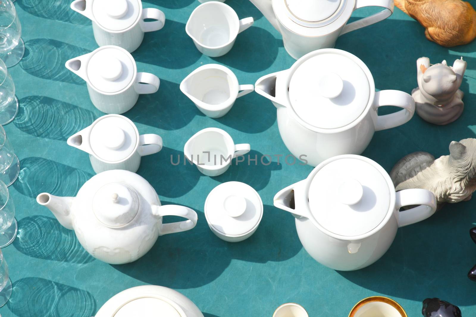porcelain pots