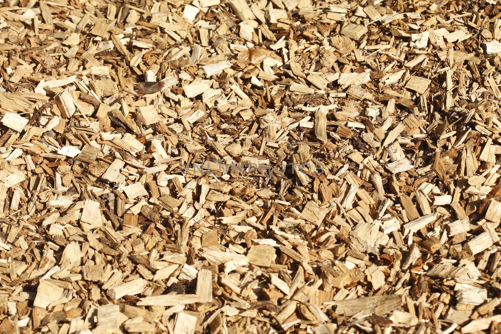 brown bark mulch for floors and ways