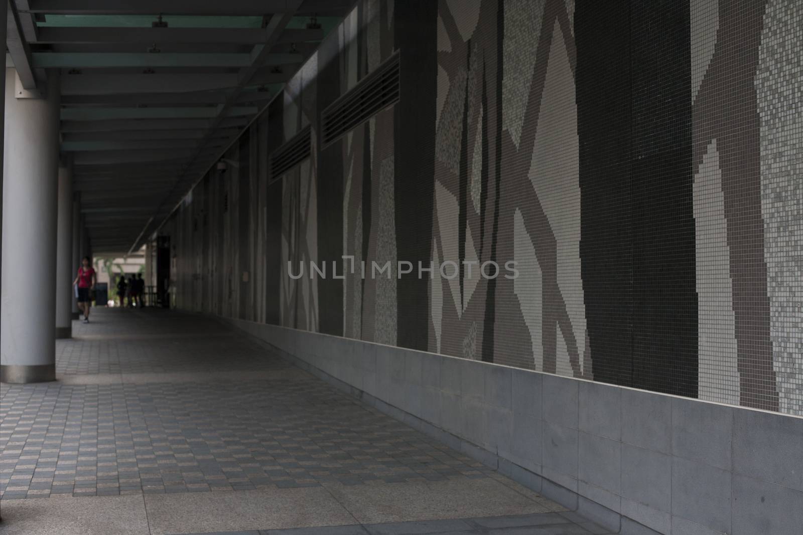 Covered corridor in Singapore build. Heritage architecture