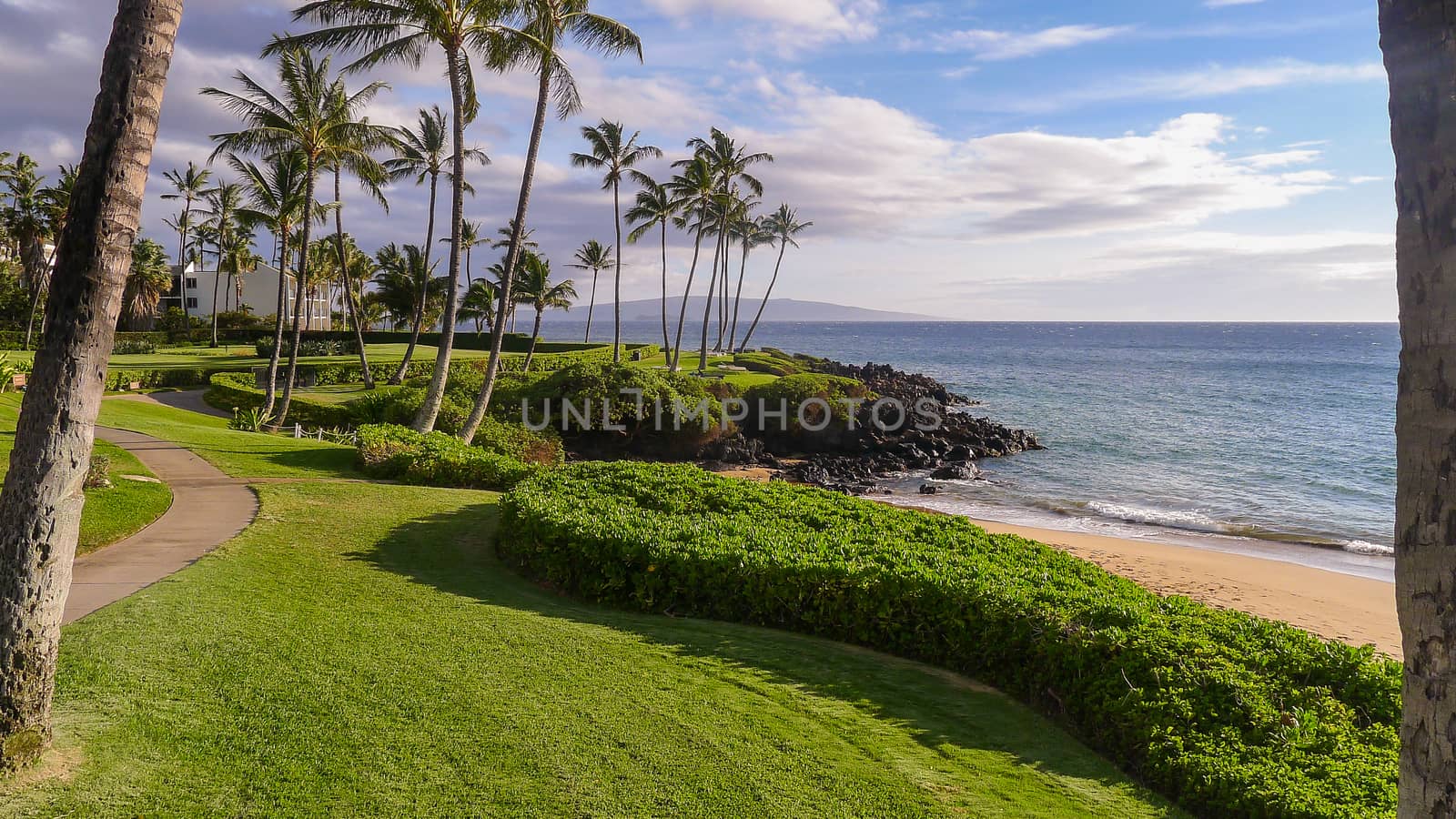 Coastal walkway in Maui