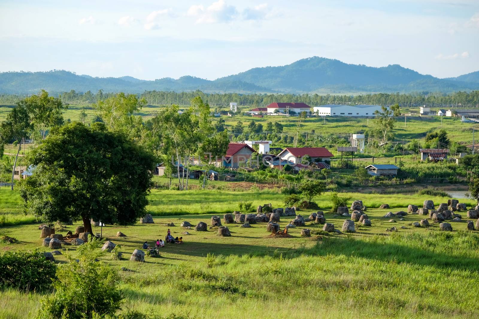 The Prehistory of Laos - Plain of Jars. Laos by jangnhut