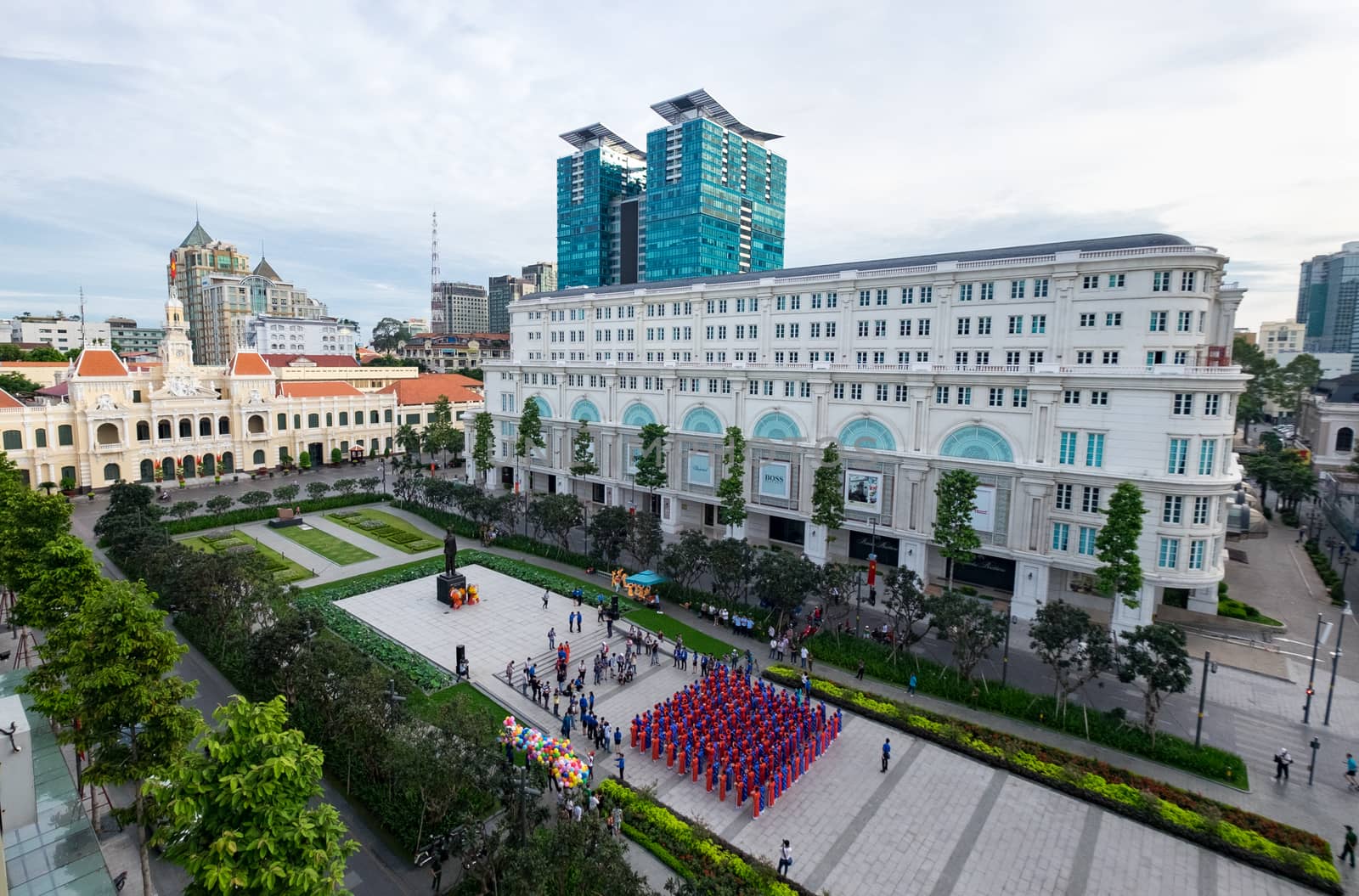 Mass wedding in front People's Committee building on Nguyen Hue Pedestrian Street. HO CHI MINH, VIETNAM 1/9/2015