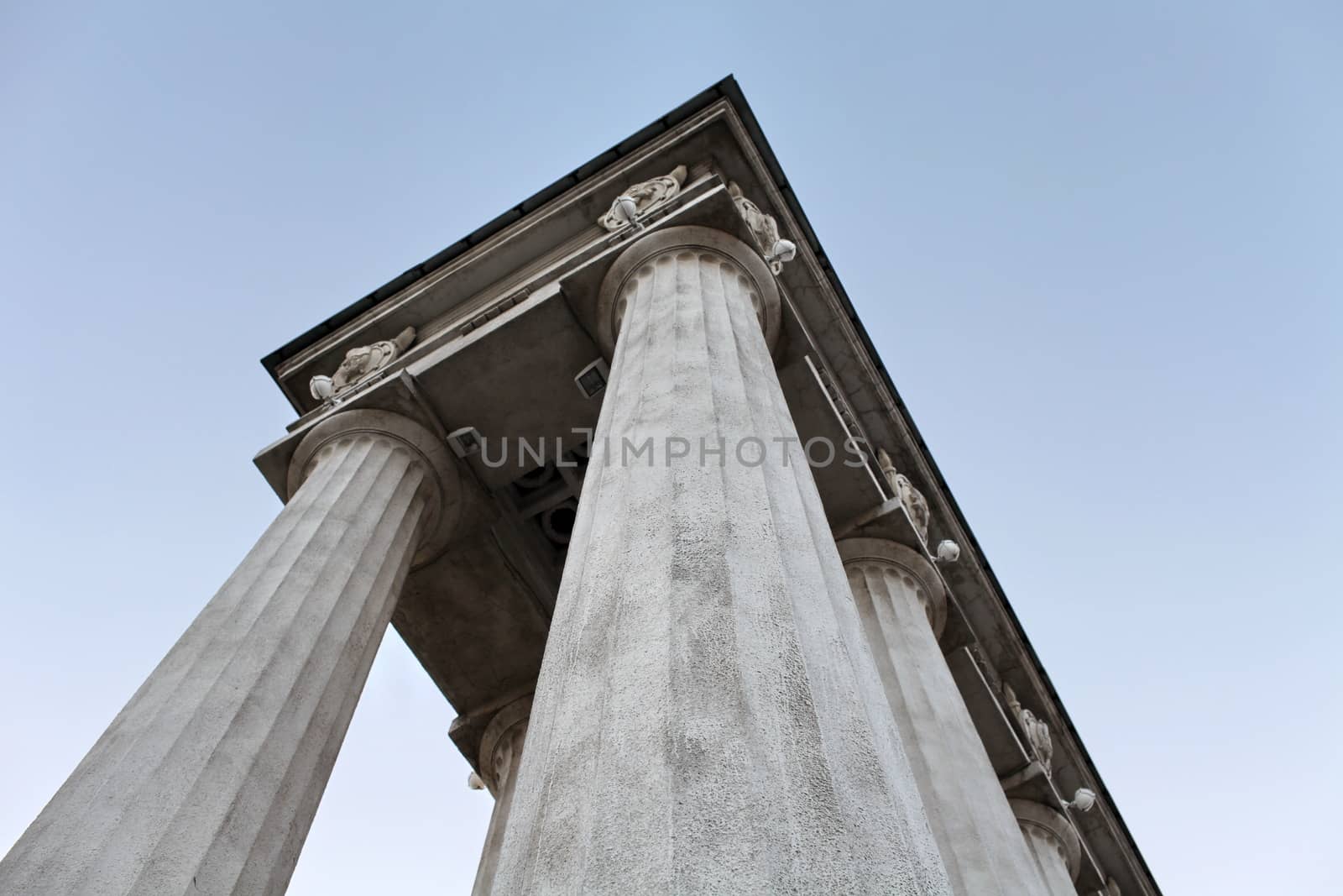 column triumphal arch by mrivserg
