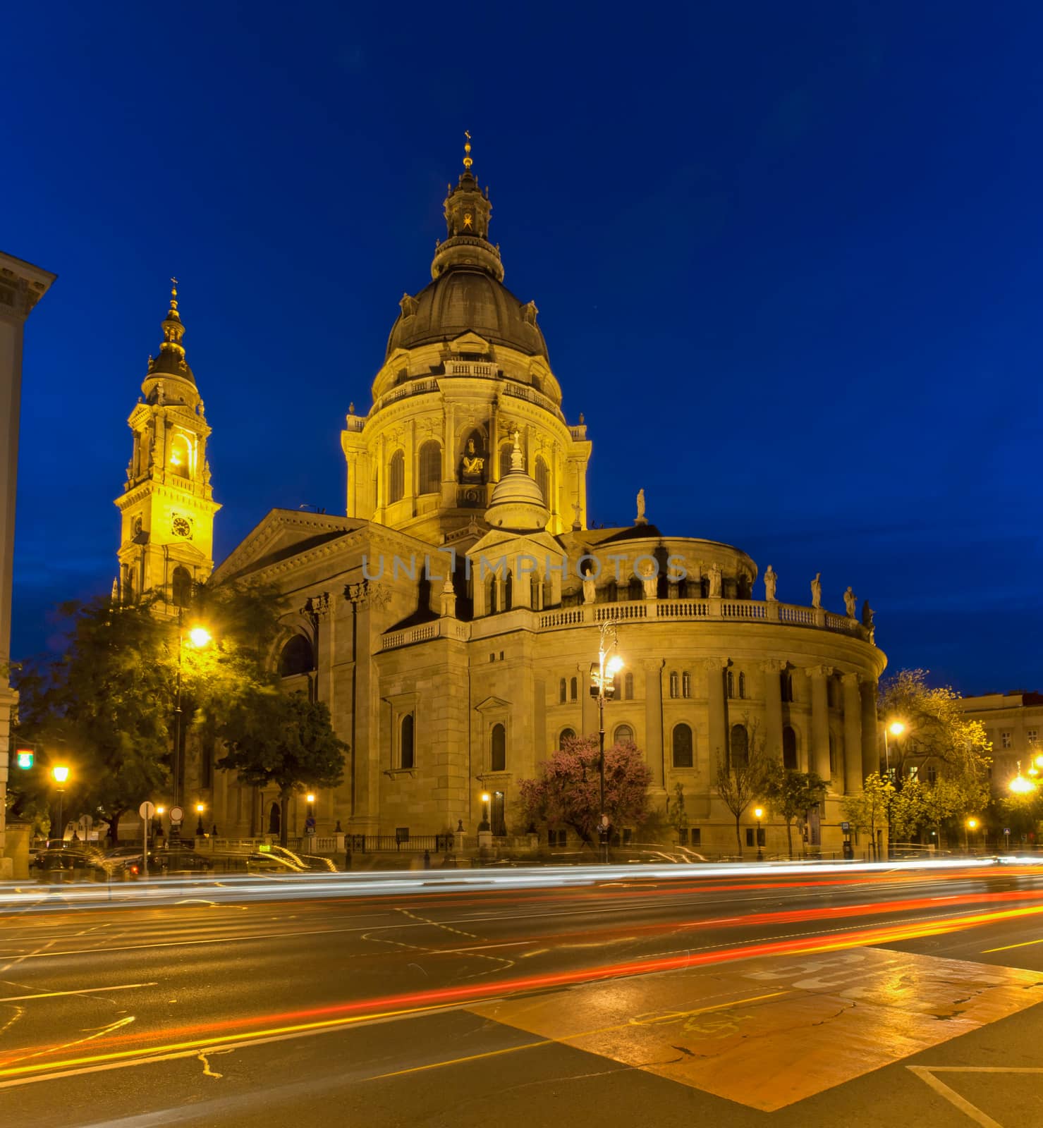 Famous landmark of Budapest: The St. Stephen's Basilica