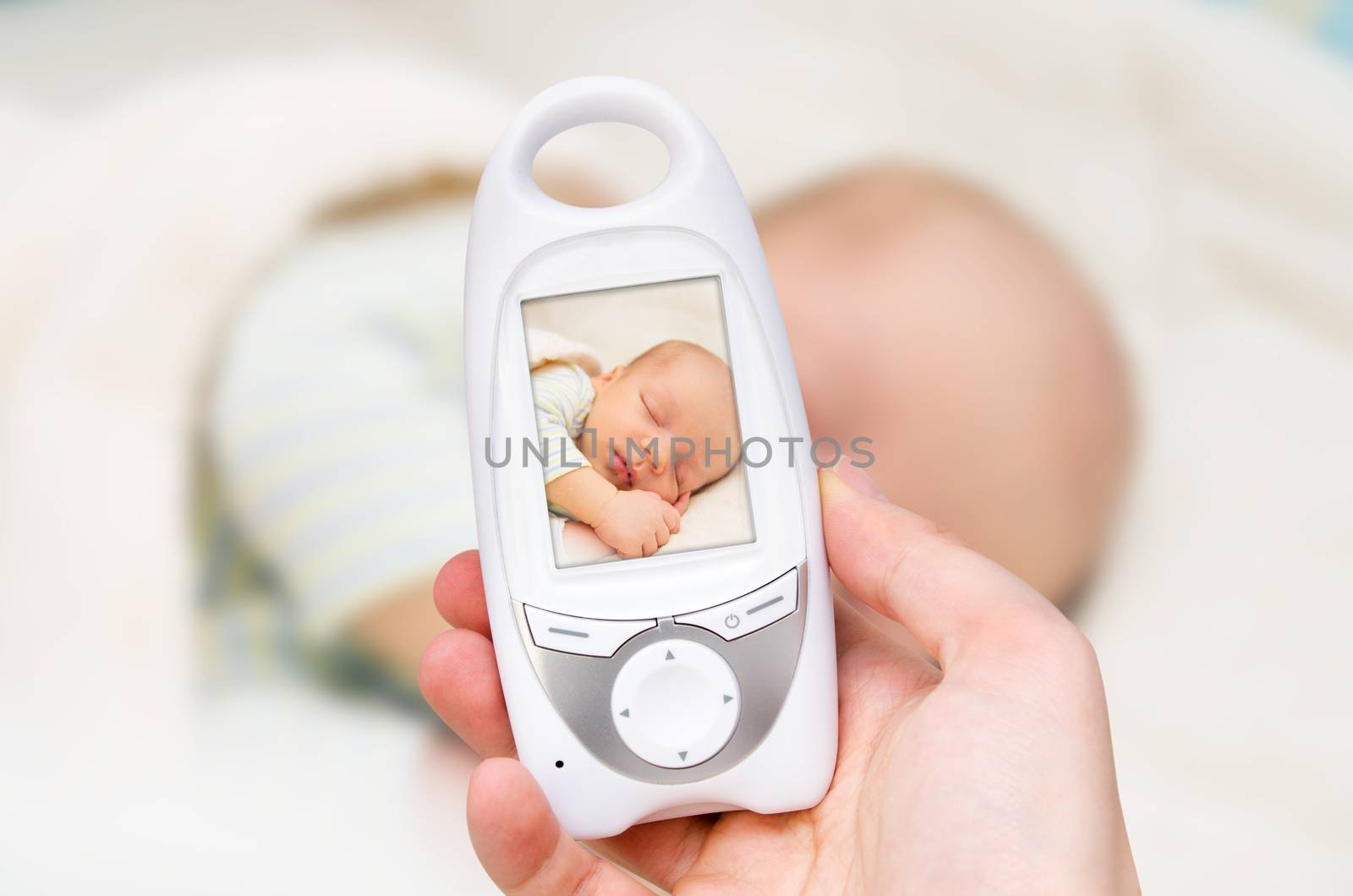 Video baby monitor for security of the baby by simpson33