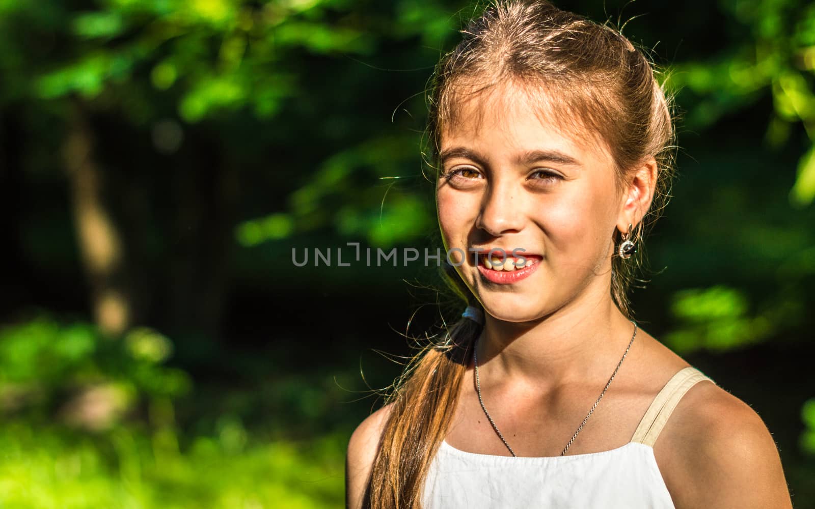 Portrait of beautiful girl in the Park by okskukuruza