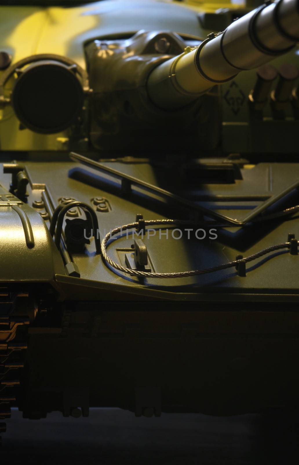 heavy armored tank by mrivserg