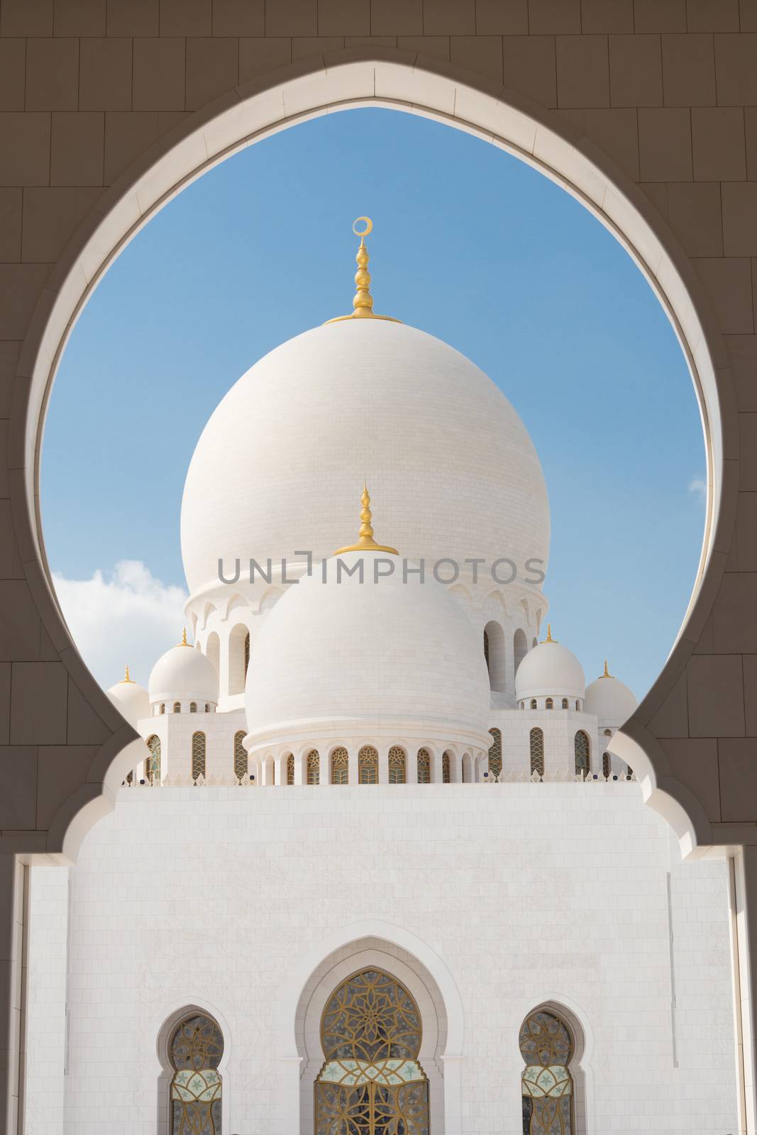 Sheikh Zayed Grand Mosque in Abu Dhabi, United Arab Emirates.