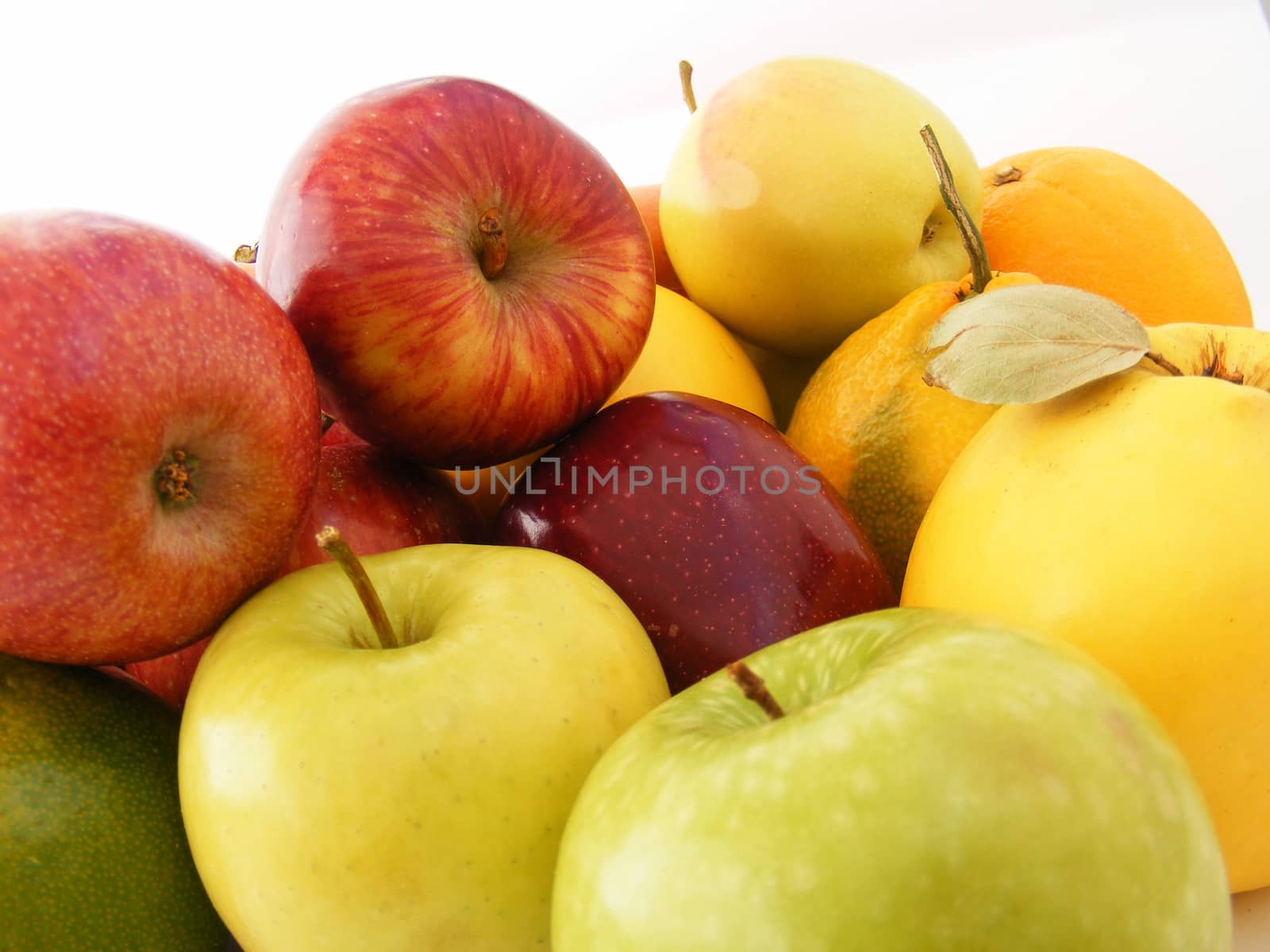 red, green, yellow apples pictures