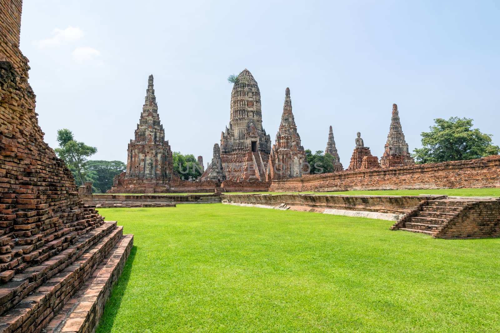 Wat Chaiwatthanaram is ancient buddhist temple, famous and major tourist attraction religious of Ayutthaya Historical Park in Phra Nakhon Si Ayutthaya Province, Thailand
