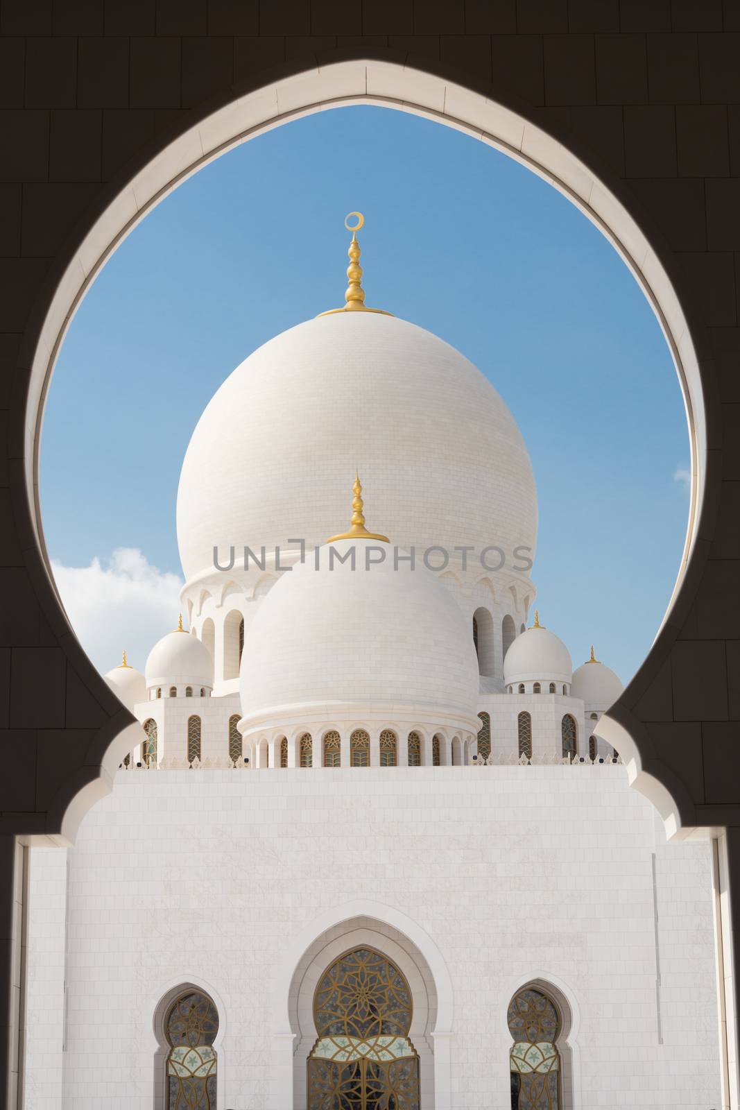 Sheikh Zayed Grand Mosque in Abu Dhabi, United Arab Emirates.