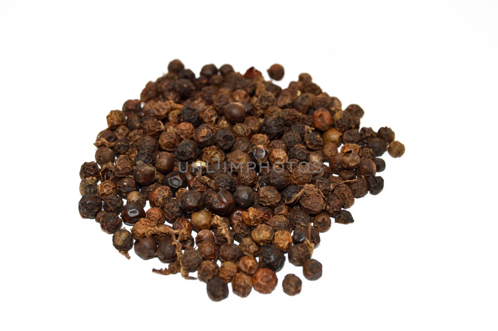 Dry black pepper pictures by nhatipoglu