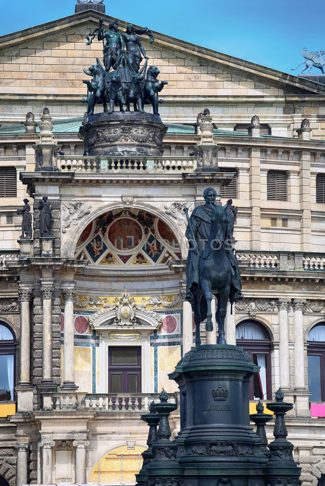 Statue of King Johann and Semperoper opera (Staatskapelle Dresden) at Theaterplatz in Dresden, State of Saxony, Germany 