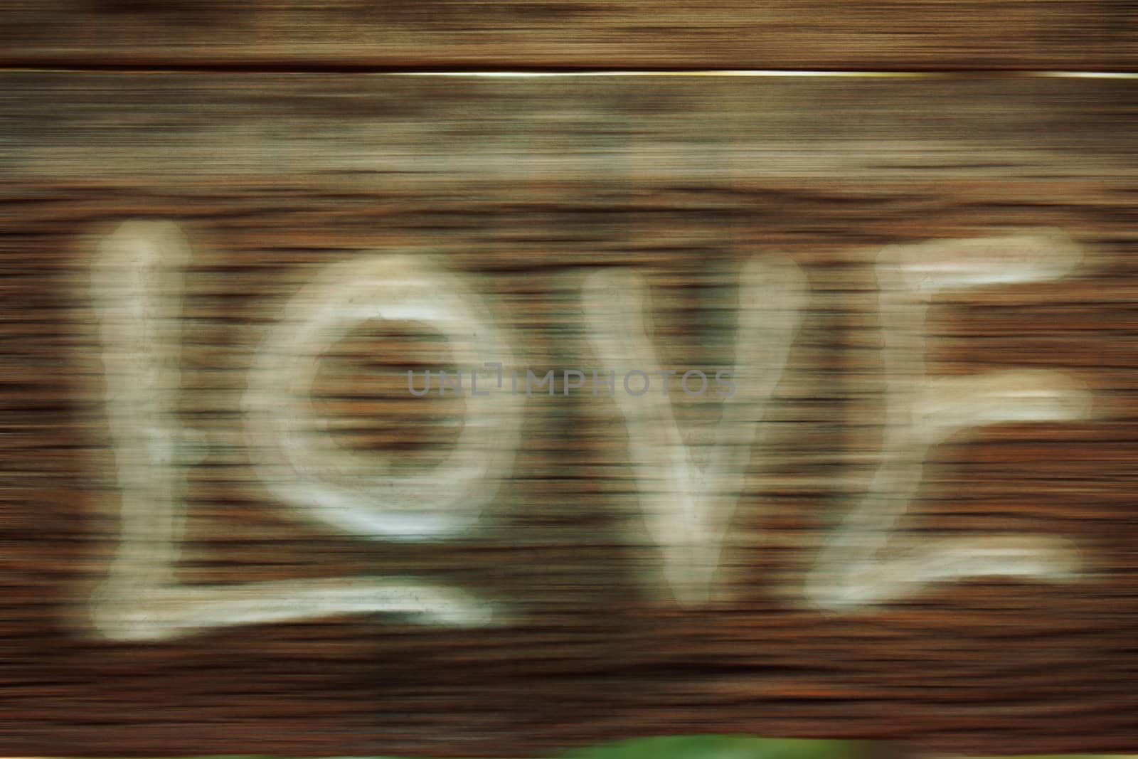 Blurring of love on the wooden floor.