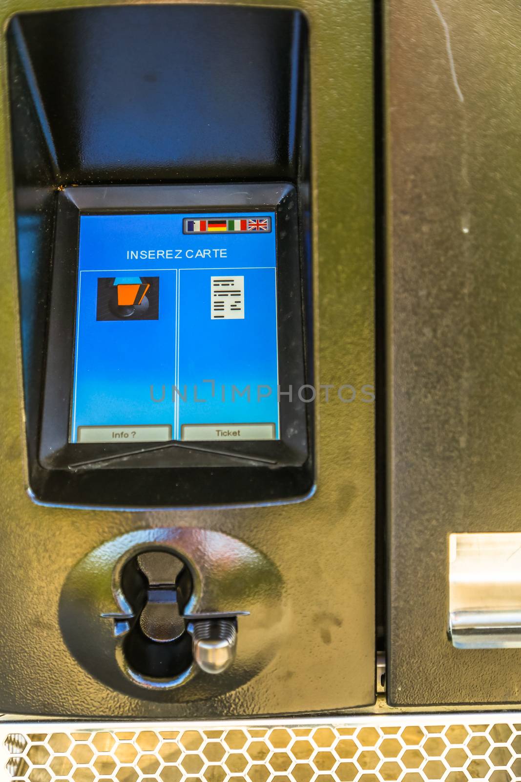 close up image of a steel colored powered cash machine