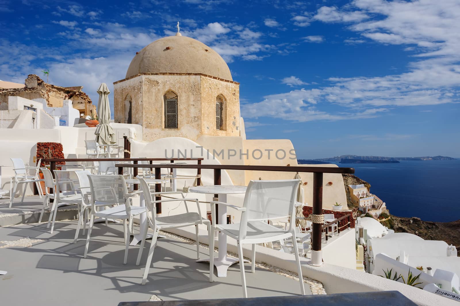 Oia before sunset at Santorini, Greece by starush