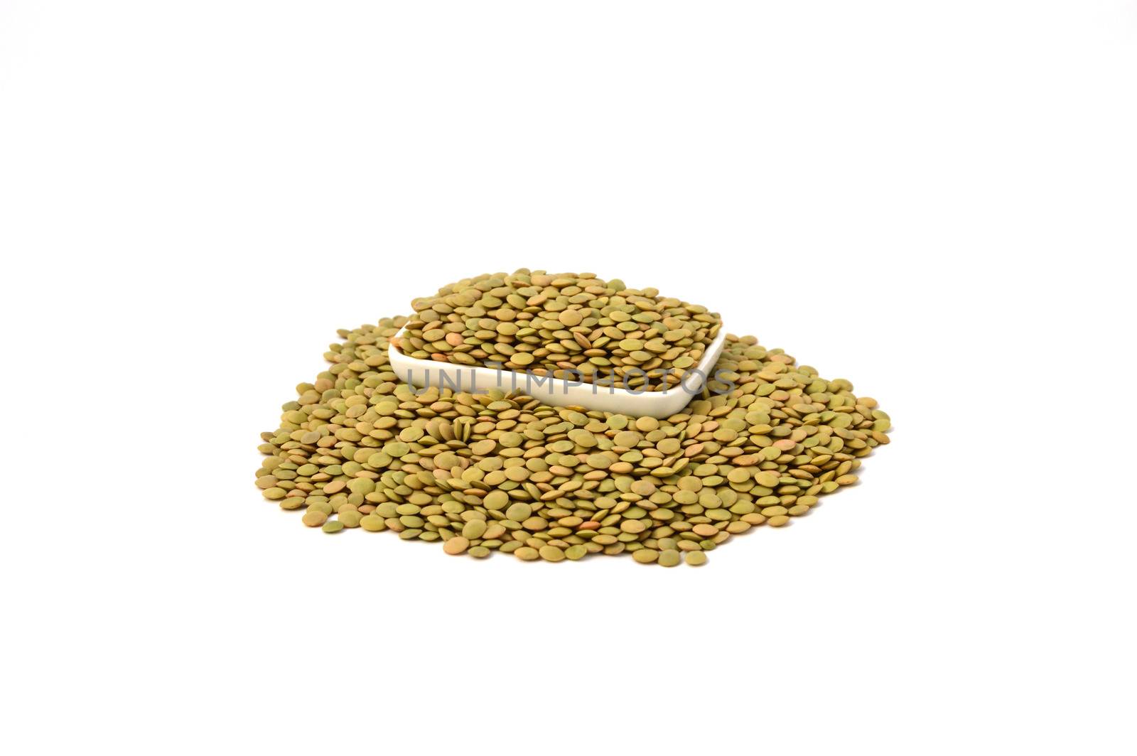 Pictures of green lentils with high nutrition by nhatipoglu
