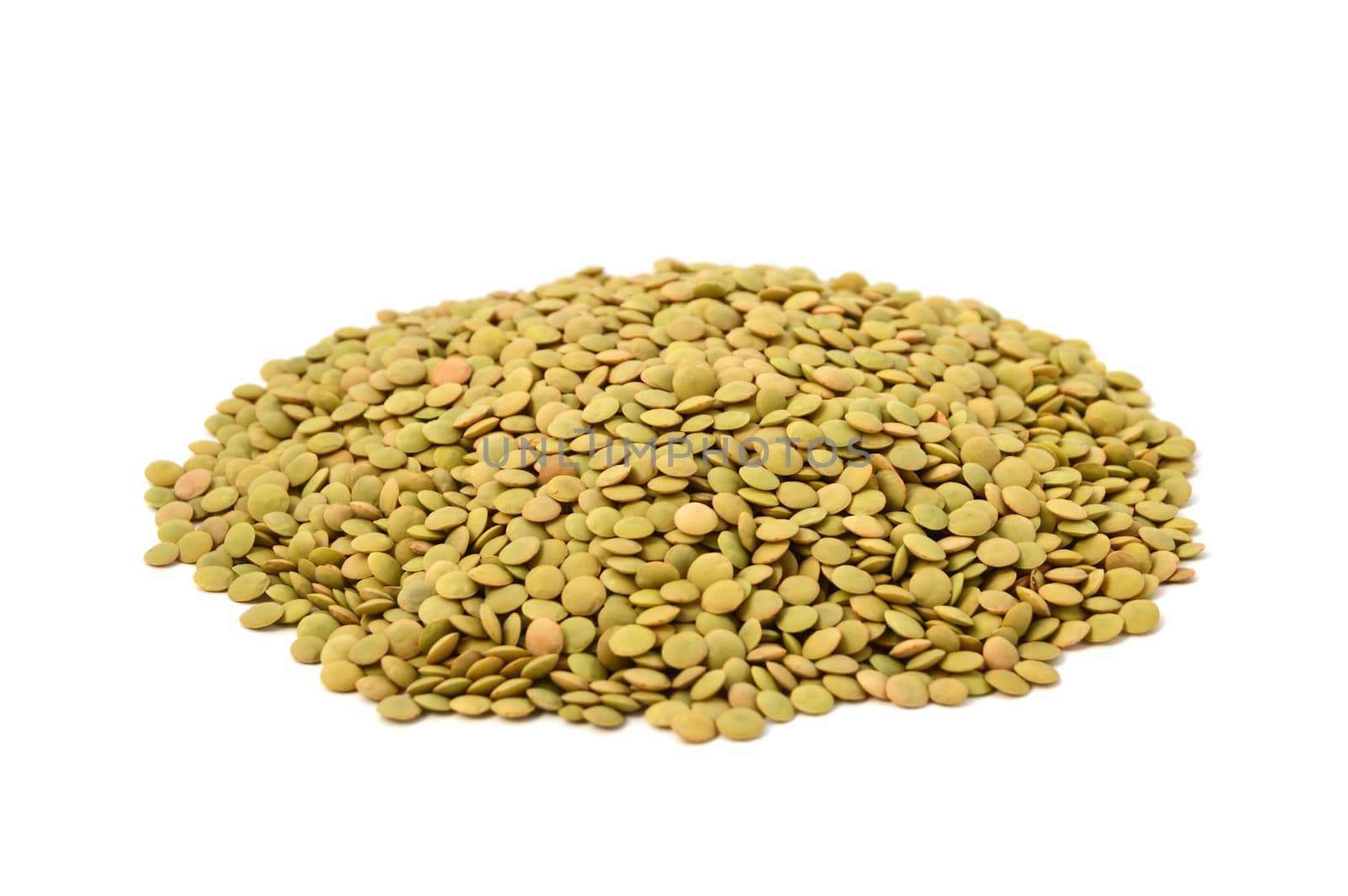 Pictures of green lentils with high nutrition by nhatipoglu