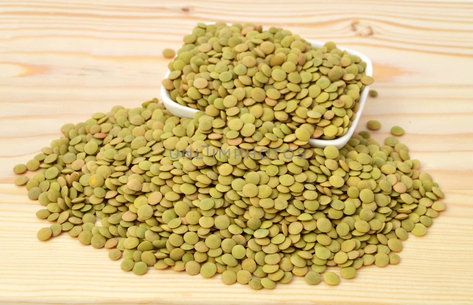 Pictures of green lentils with high nutrition