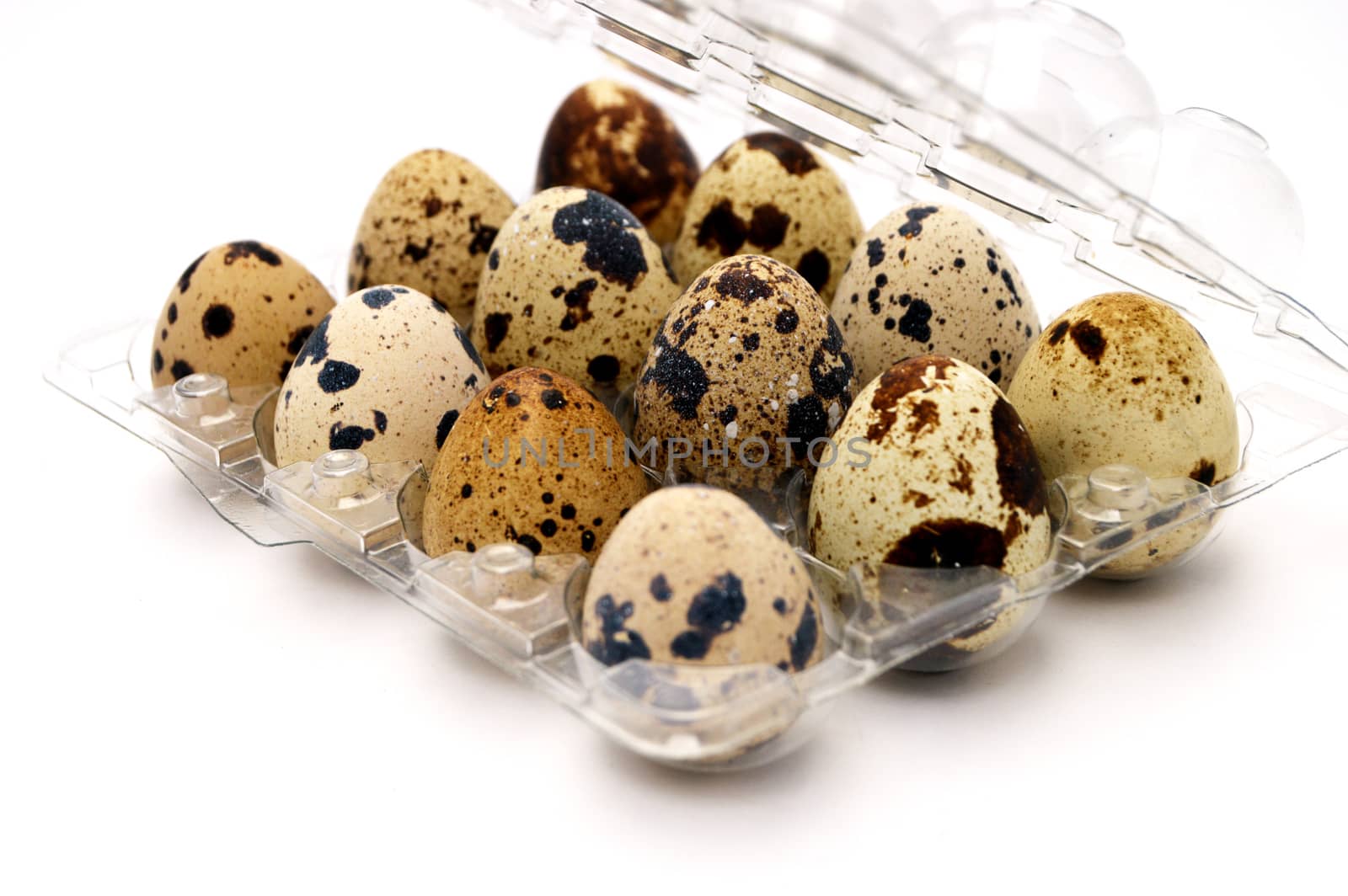 Images of quail eggs with high nutritional value with infinite white background