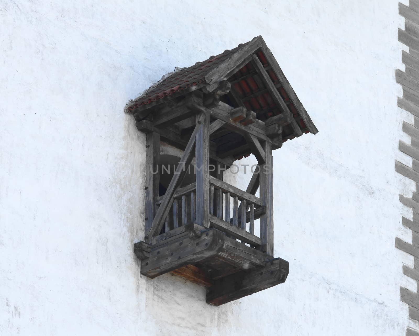 old toilet on the fortress wall relieved themselves on the enemy's head