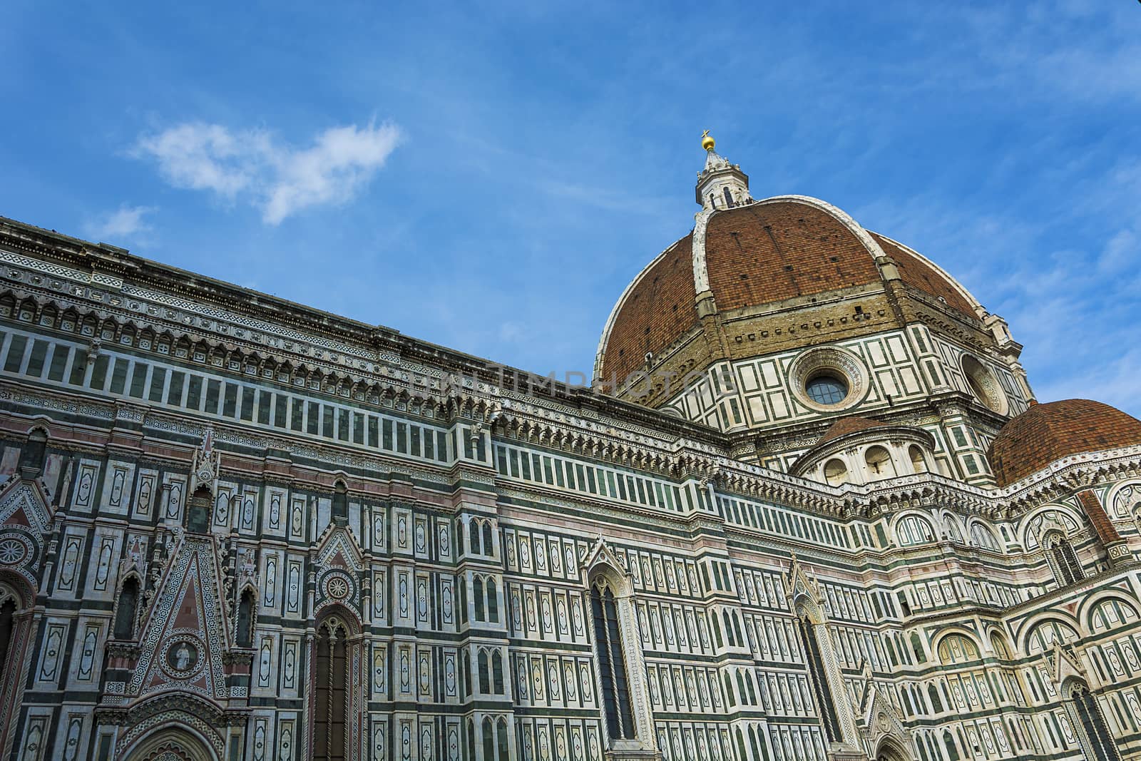 Florence Duomo from bottom by rarrarorro