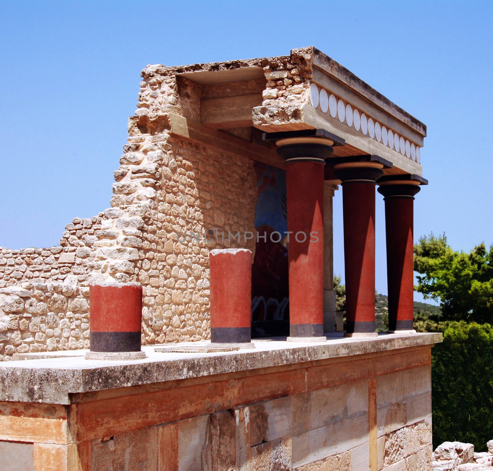 part of column in Knossos palace by ssuaphoto