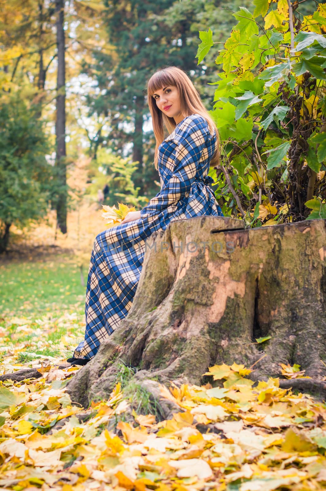 beautiful girl in park autumn by okskukuruza