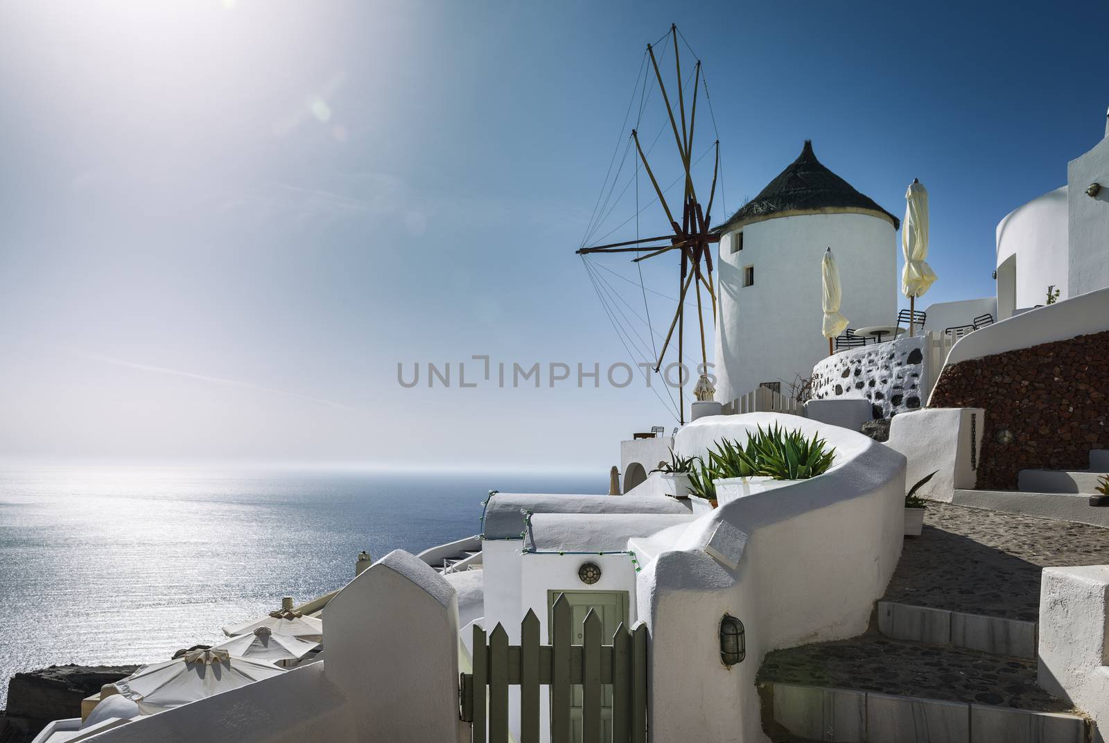 Oia Santorini sprit by ventdusud