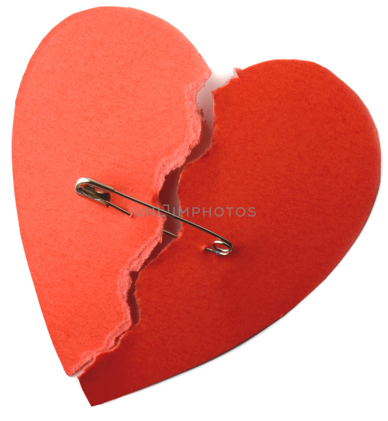 Heart safety pin  by hyrons