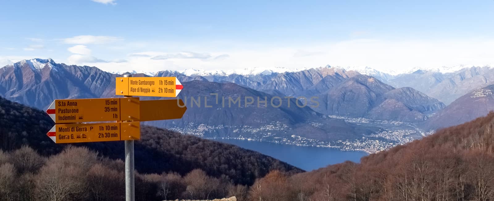 Gambarogno, Switzerland: Trail of Mount Gambarogno. Walkway indication