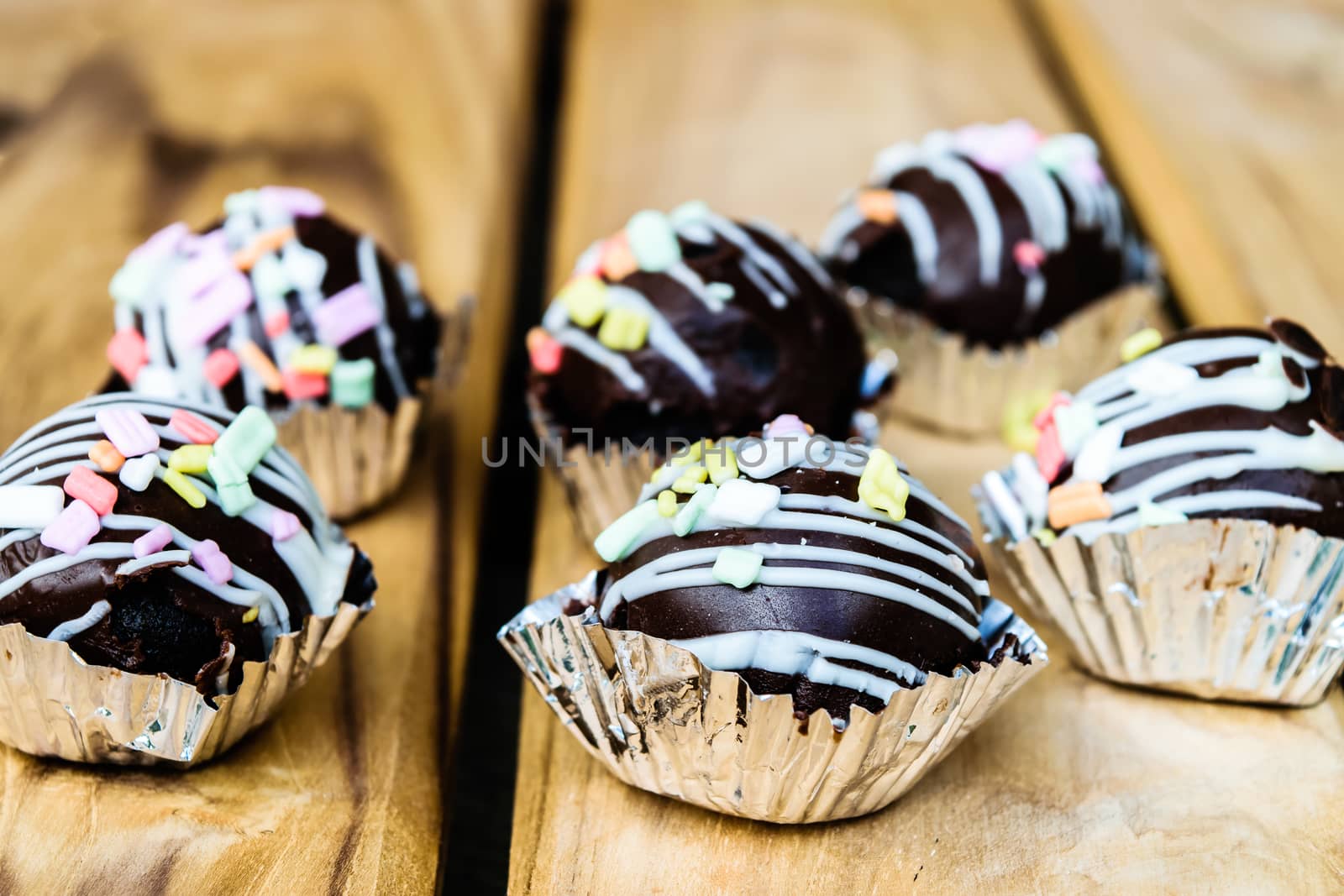 cake pop with coloured sprinkles