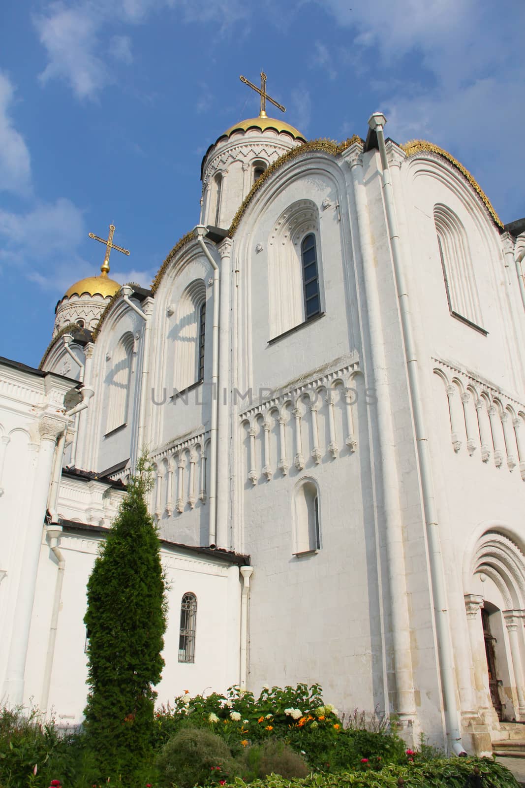 Uspensky cathedral in Vladimir by destillat