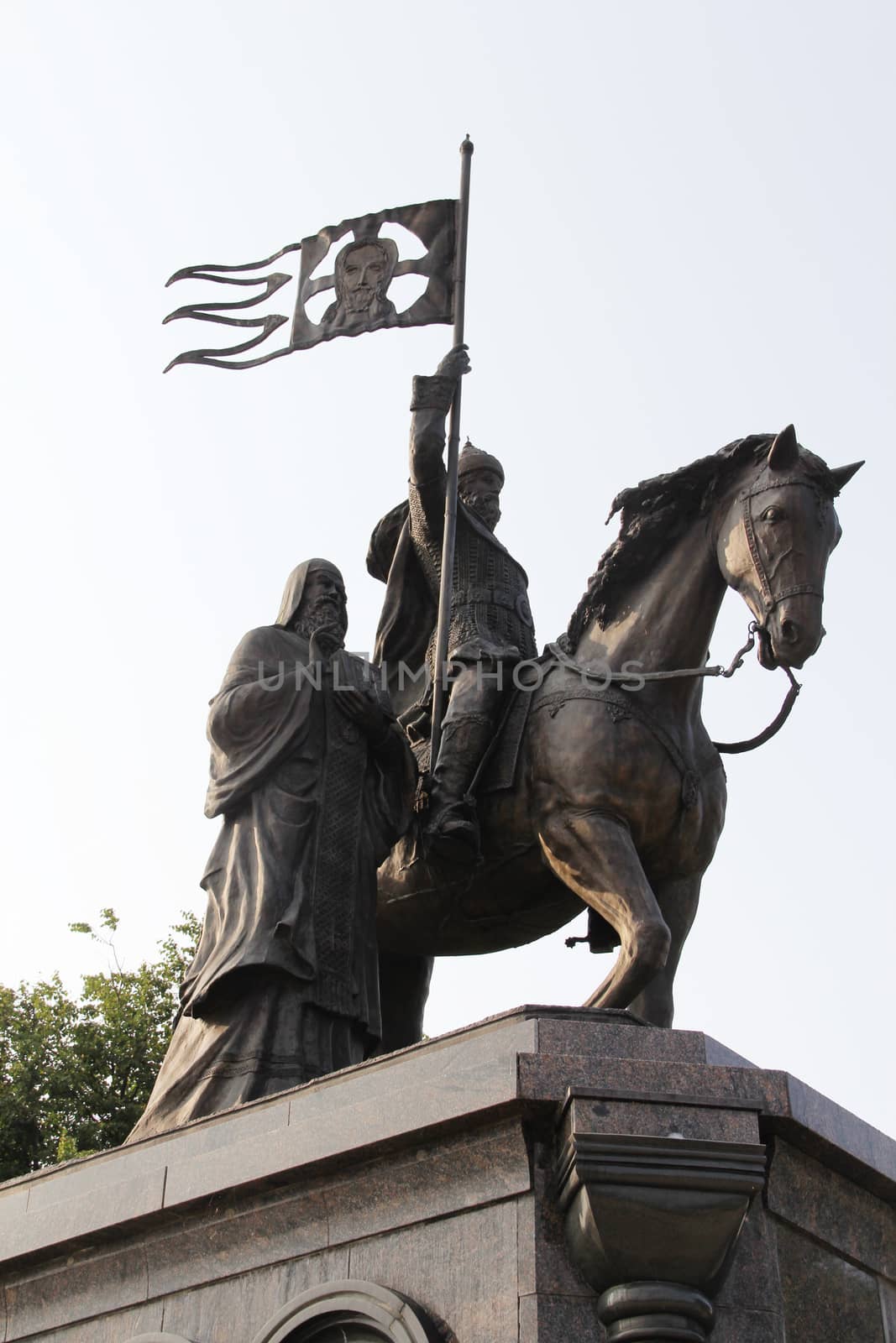 Monument of Prince Vladimir by destillat
