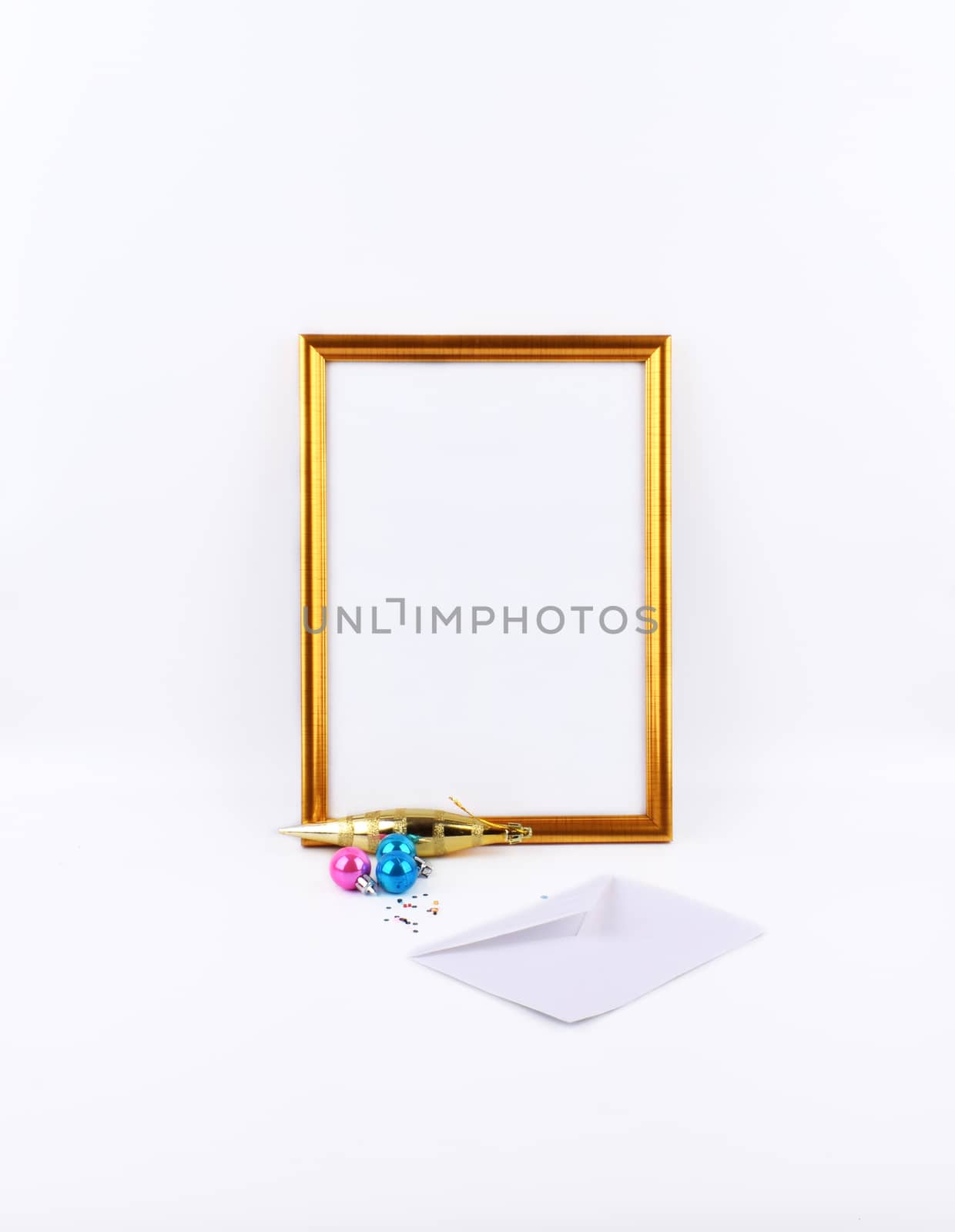#114. Mock up objects isolated on a white background with copy space, front view. 