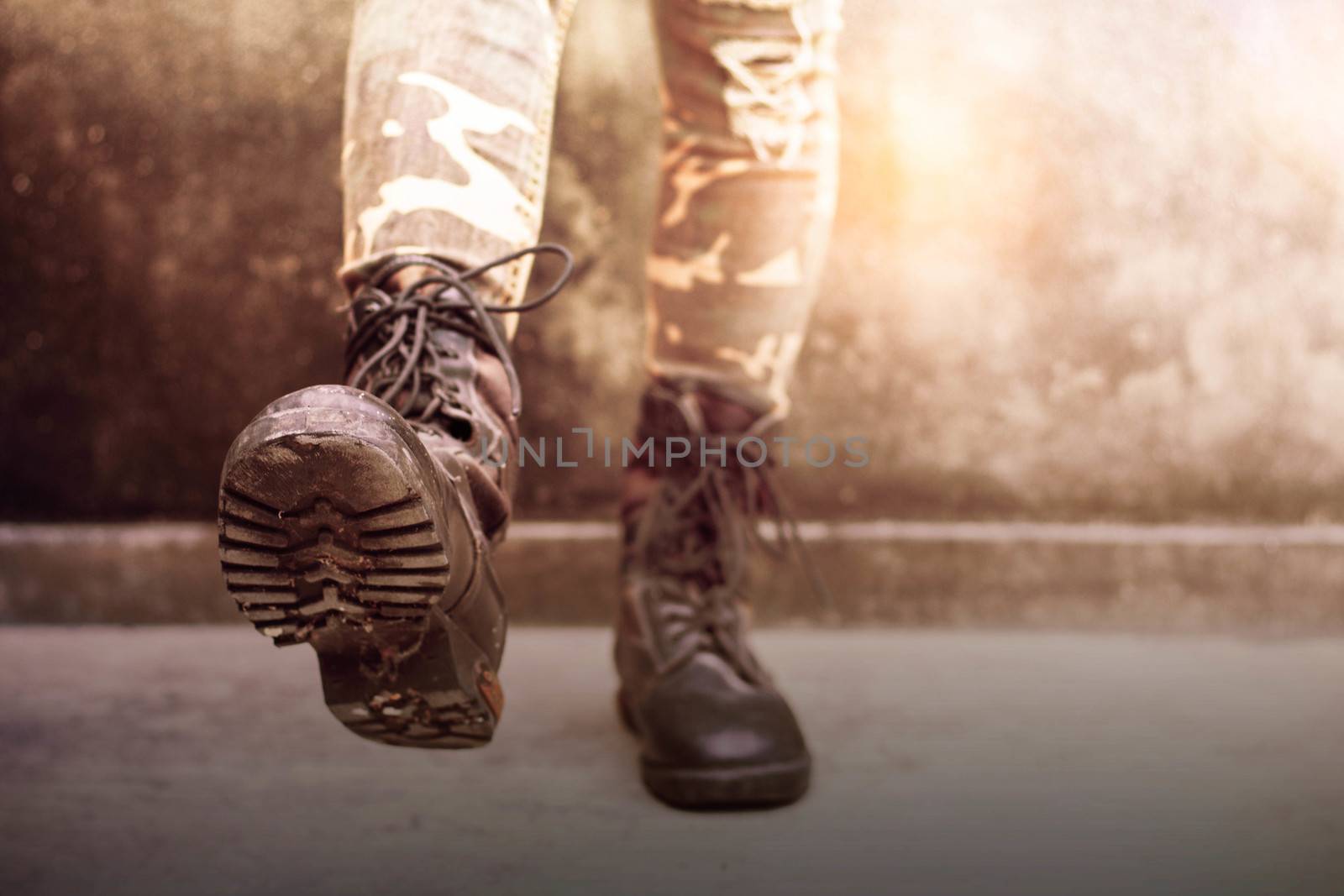 Boots of female soldiers who were practicing strumming.